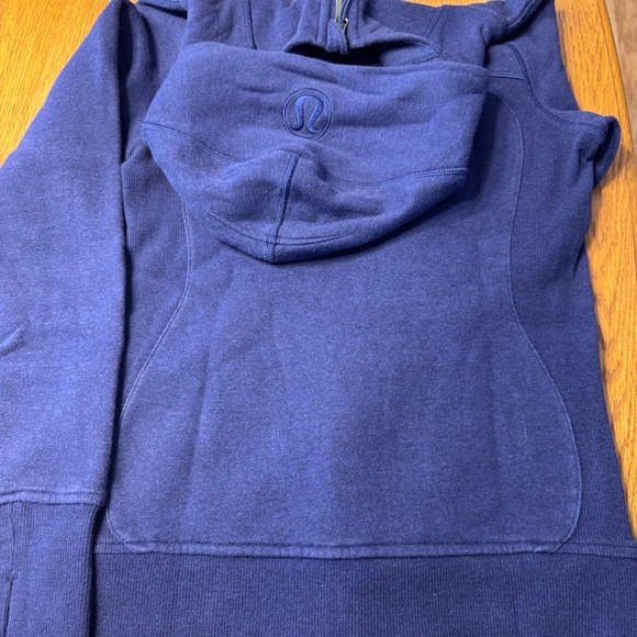 Lululemon Scuba Full-Zip Hoodie in Pigment Blue Size 4 - Picture 3 of 4
